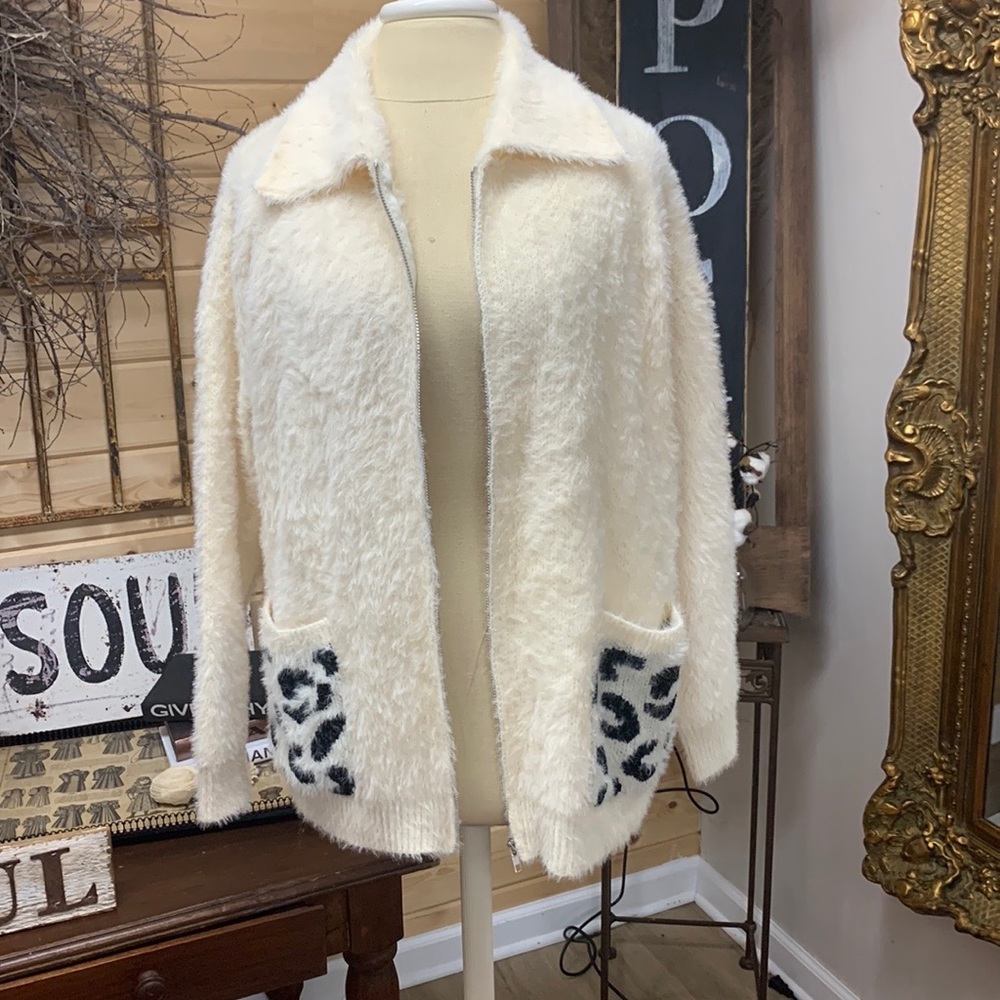 NWOT cozy, cardigan sweater